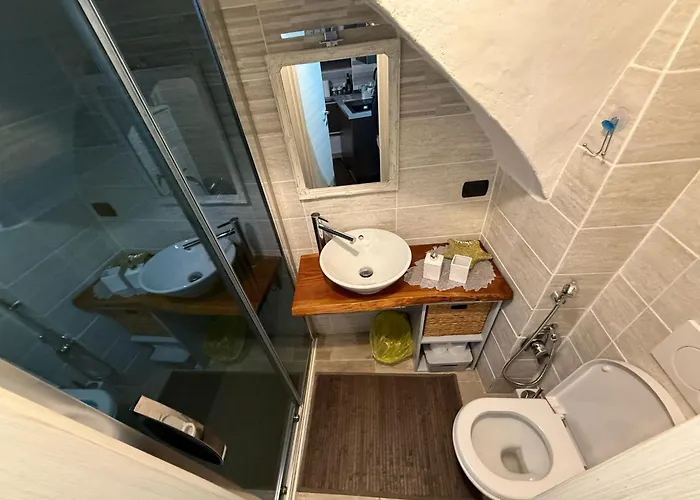 Wh - Casa Nina's - Mono Centro Apartment Sanremo